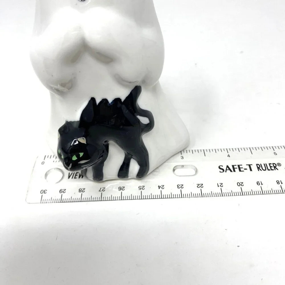 Ghost Cat Ceramic Decorative Sculpture Hyde and EEK! Boutique™ Off-White
